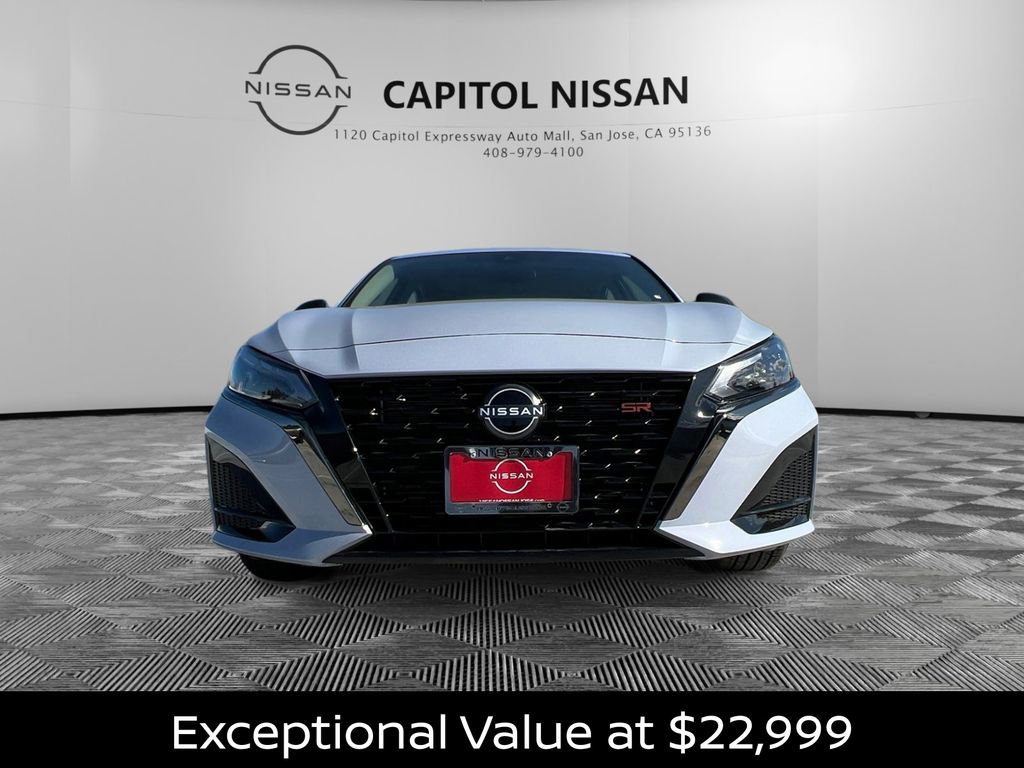 Certified 2024 Nissan Altima 2.5 SR w/ SR Premium Package image 2