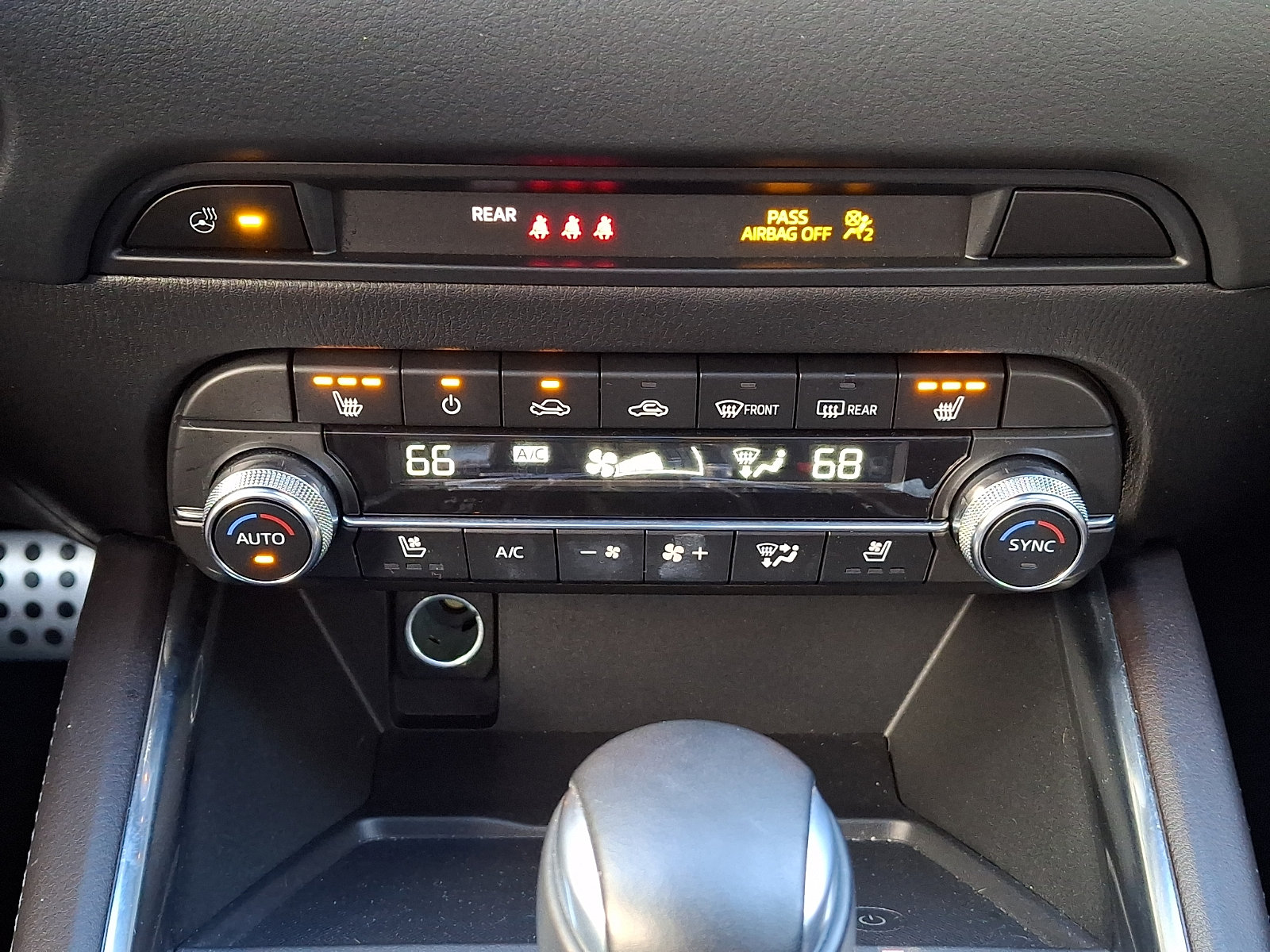 Used 2024 MAZDA CX-5 Signature AWD/4WD image 17