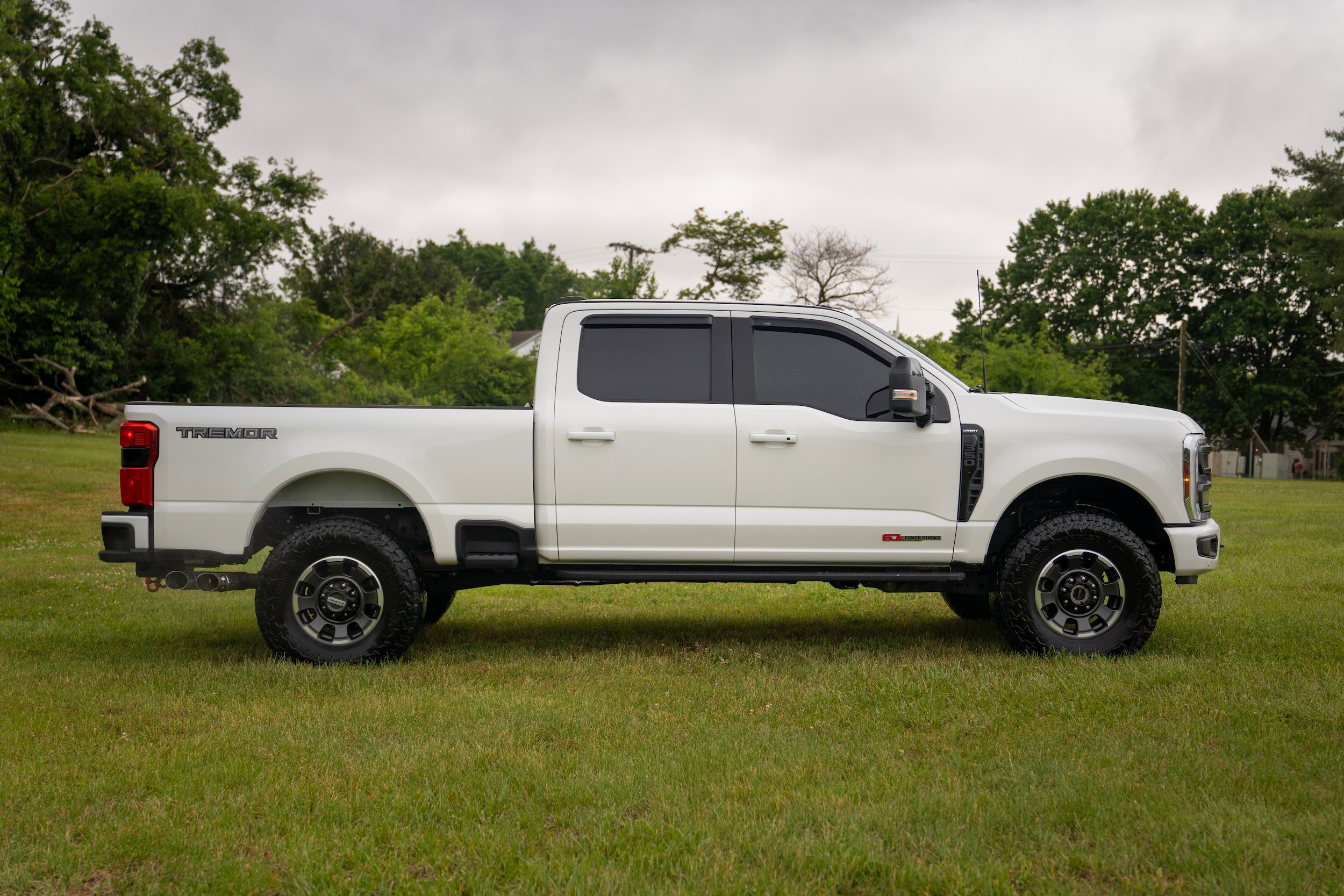 Certified 2024 Ford F350 Lariat w/ Lariat Ultimate Package AWD/4WD image 5