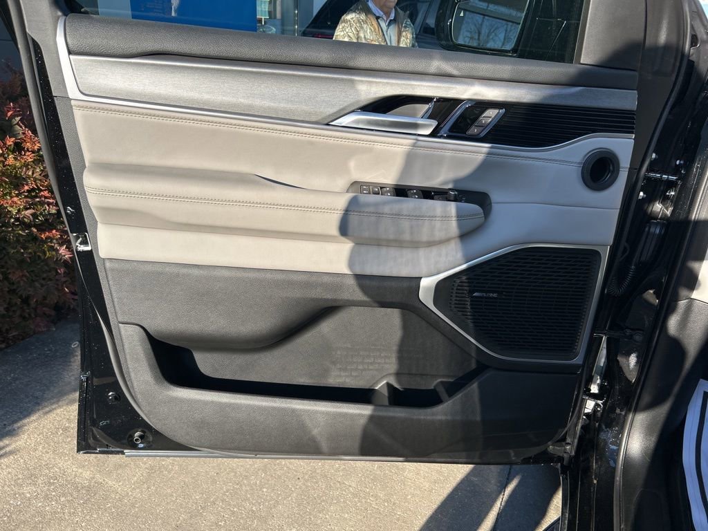 New 2025 Jeep Wagoneer Series II w/ Convenience Group I image 24