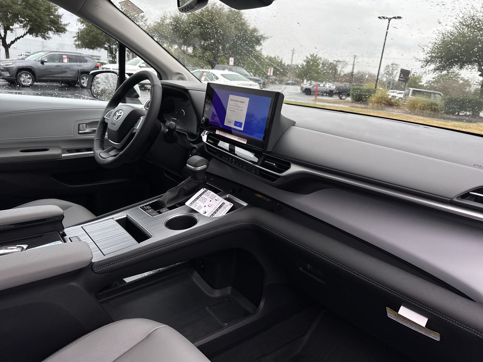 New 2025 Toyota Sienna XLE w/ XLE Plus Package FWD image 36