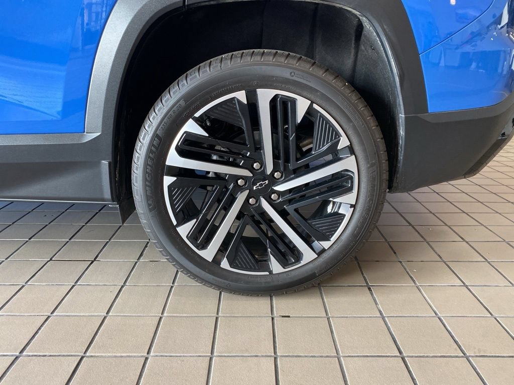 New 2026 Chevrolet Equinox RS w/ Convenience Package III AWD/4WD image 21