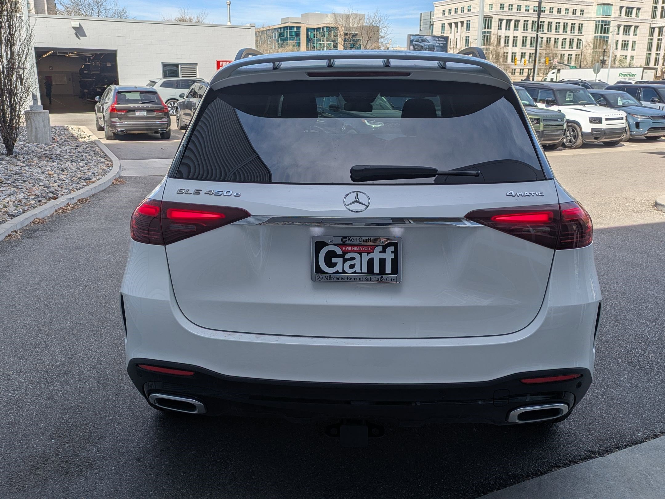 Certified 2025 Mercedes-Benz GLE 450e 4MATIC image 5