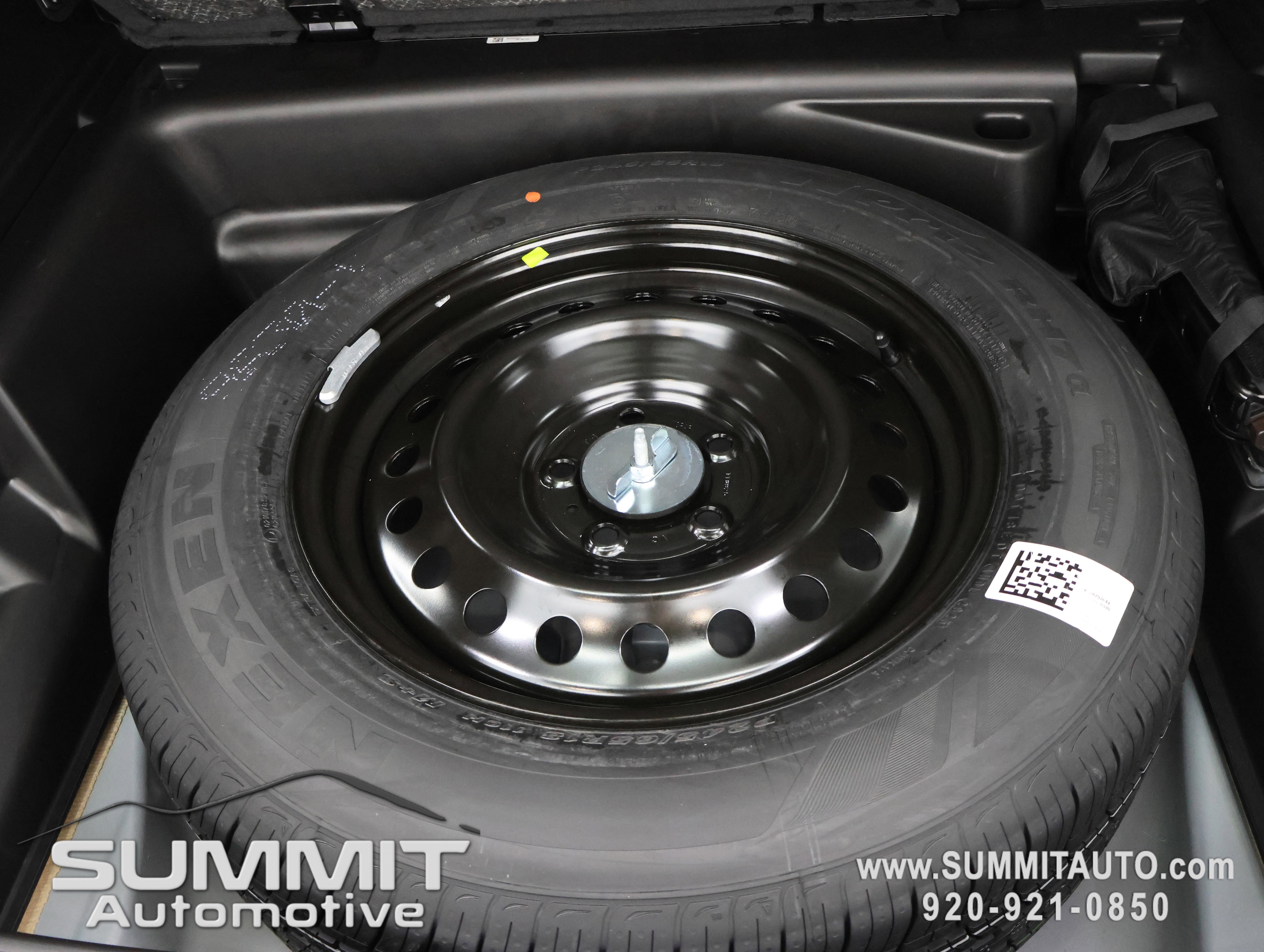 New 2025 Jeep Grand Cherokee Limited w/ Black Appearance Package image 28