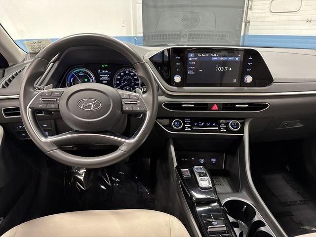 Used 2022 Hyundai Sonata SEL image 5