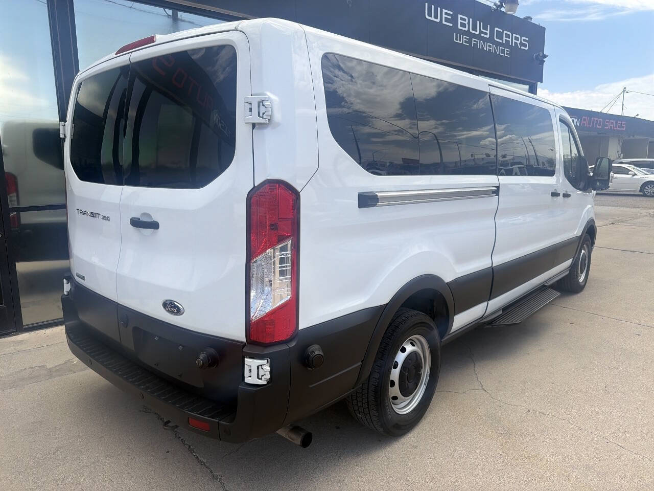 Used 2020 Ford Transit 350 XL RWD image 13