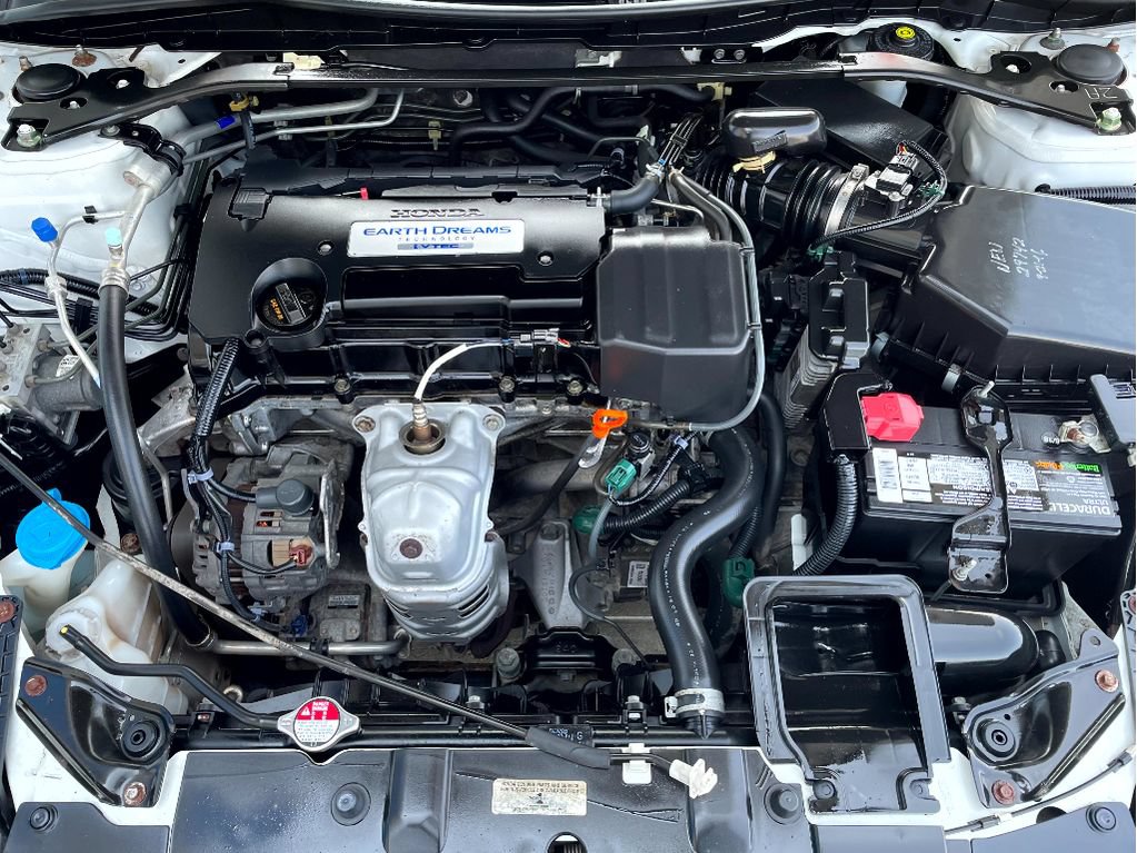 Used 2015 Honda Accord EX image 8