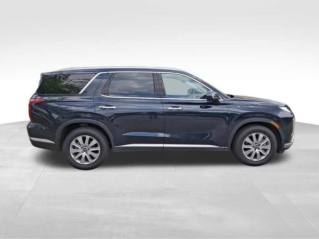 Used 2025 Hyundai Palisade SEL FWD image 7