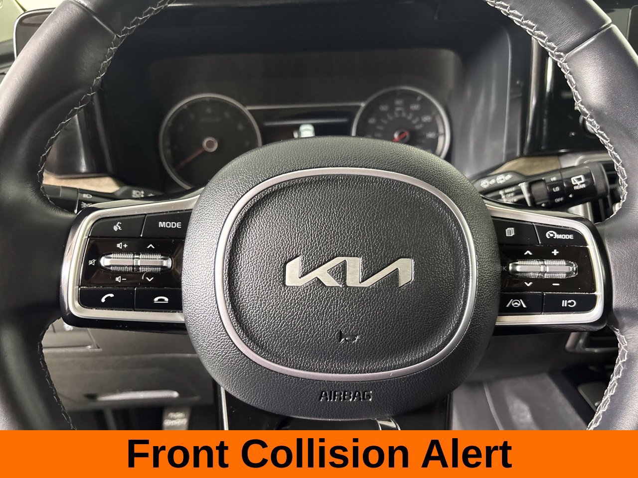 Used 2023 Kia Sorento S w/ Panoramic Sunroof Package AWD/4WD image 16