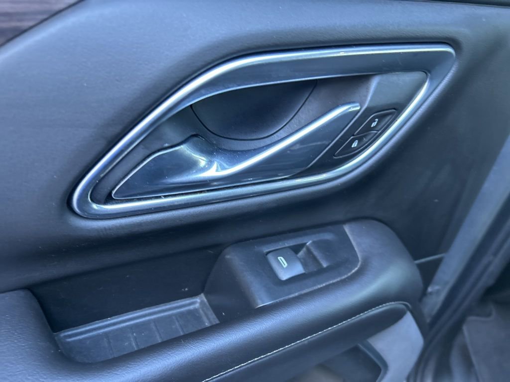 Used 2021 Chevrolet Suburban LS image 18