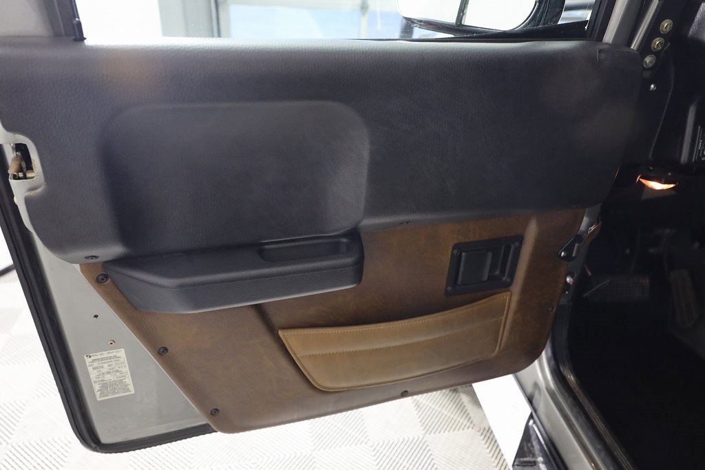 Used 1998 HUMMER H1 4-Door Wagon image 14
