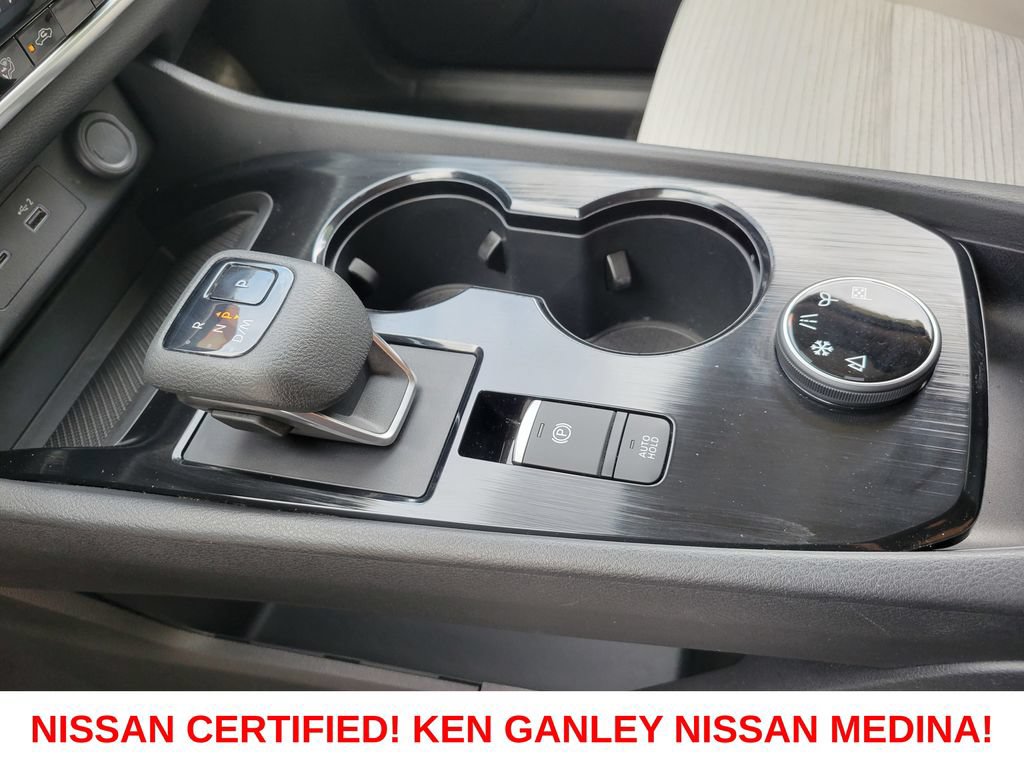 Certified 2023 Nissan Rogue SV AWD/4WD image 27