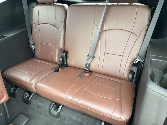 Used 2018 Buick Enclave Avenir w/ Avenir Technology Package AWD/4WD image 28