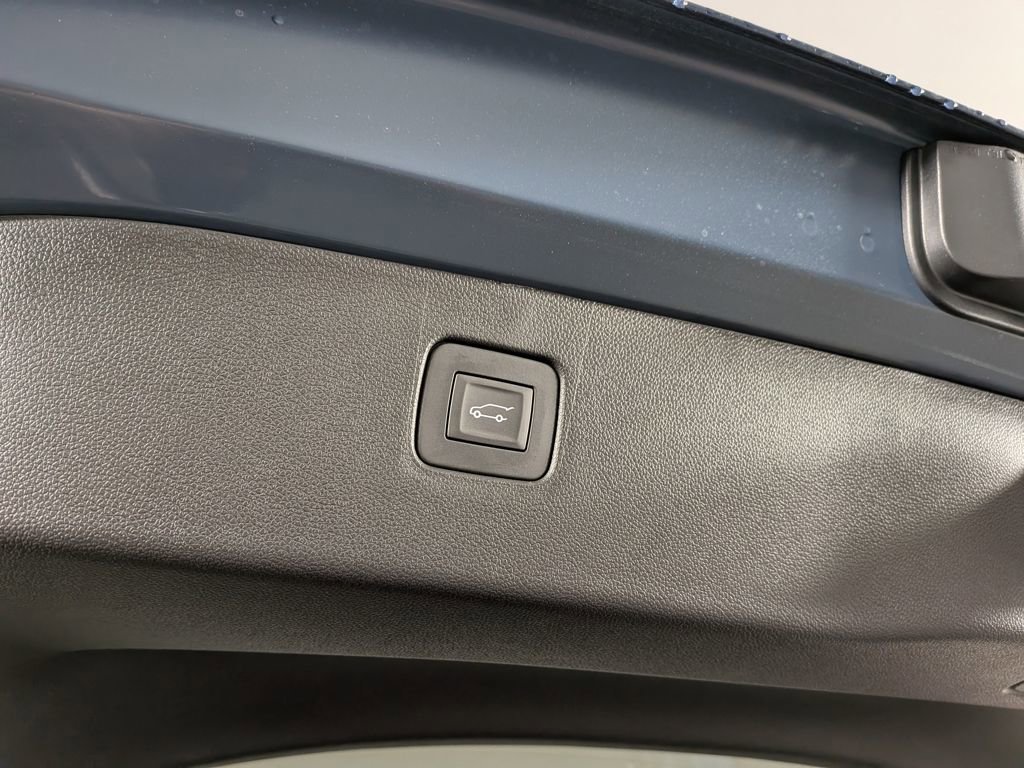New 2025 Buick Envista Sport Touring w/ Convenience I Package image 11