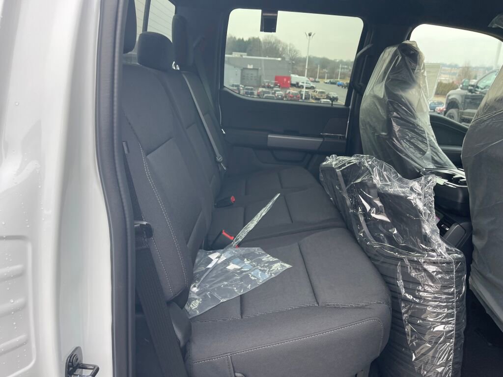 New 2026 Ford F150 XLT w/ Equipment Group 302A MID image 14