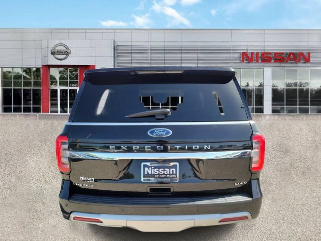 Used 2024 Ford Expedition Max Limited RWD image 3