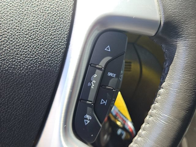 Used 2015 GMC Acadia SLT w/ Open Road Package FWD image 22