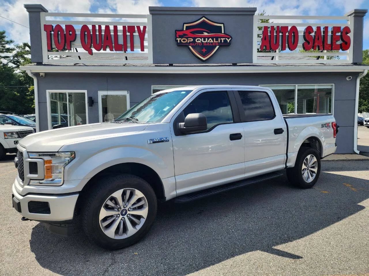 Used 2018 Ford F150 XL w/ Equipment Group 101A Mid AWD/4WD image 1