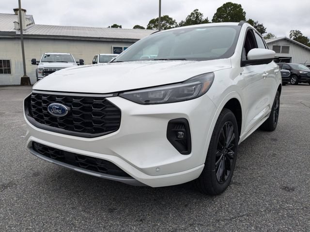 Used 2024 Ford Escape ST-Line Elite AWD/4WD image 8