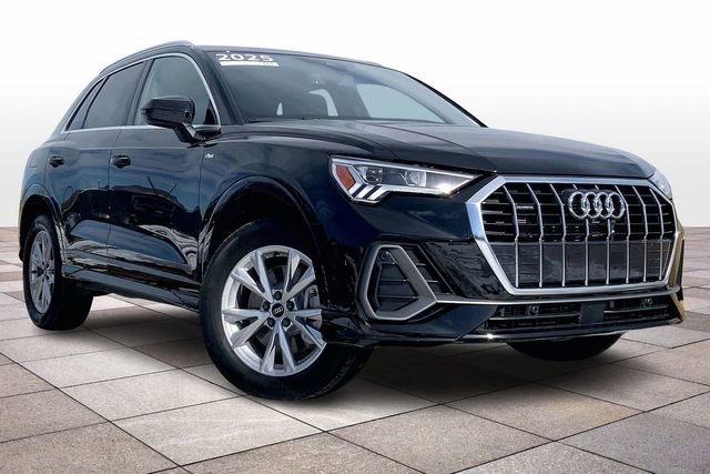 Certified 2025 Audi Q3 2.0T Premium w/ Convenience Package image 2