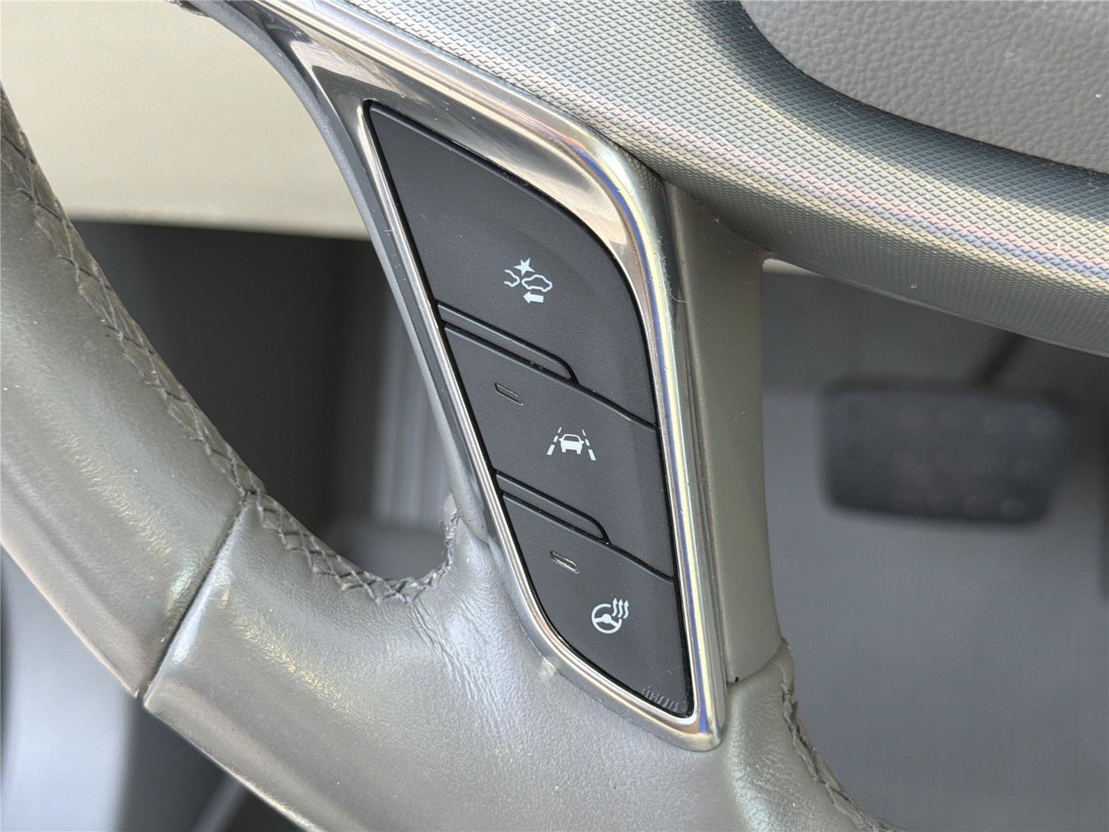 Used 2022 Cadillac XT5 Premium Luxury FWD image 27