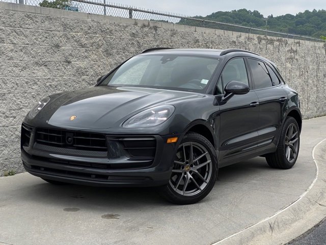 Certified 2025 Porsche Macan