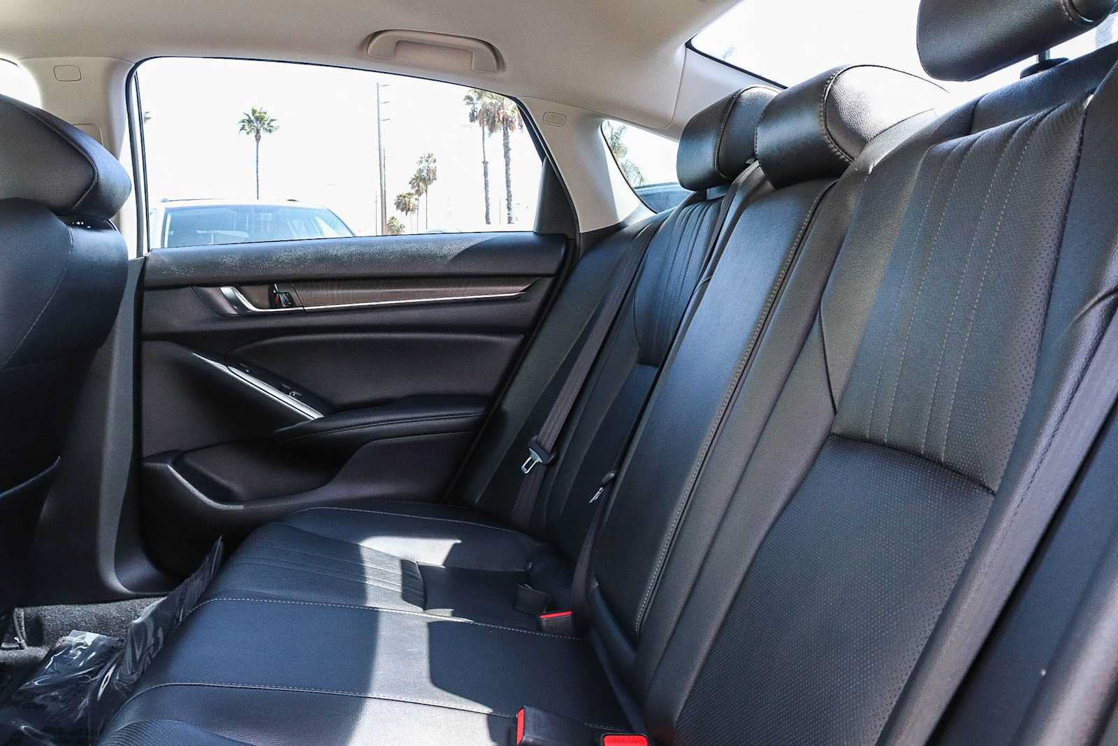 Used 2020 Honda Accord Touring image 25