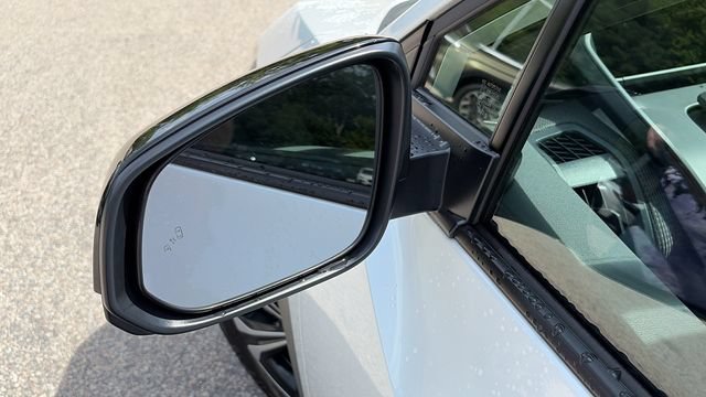 Used 2024 Subaru Solterra AWD/4WD image 18
