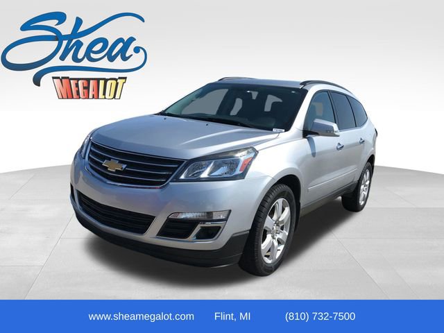 Used 2017 Chevrolet Traverse LT w/ Style and Technology Package image 1