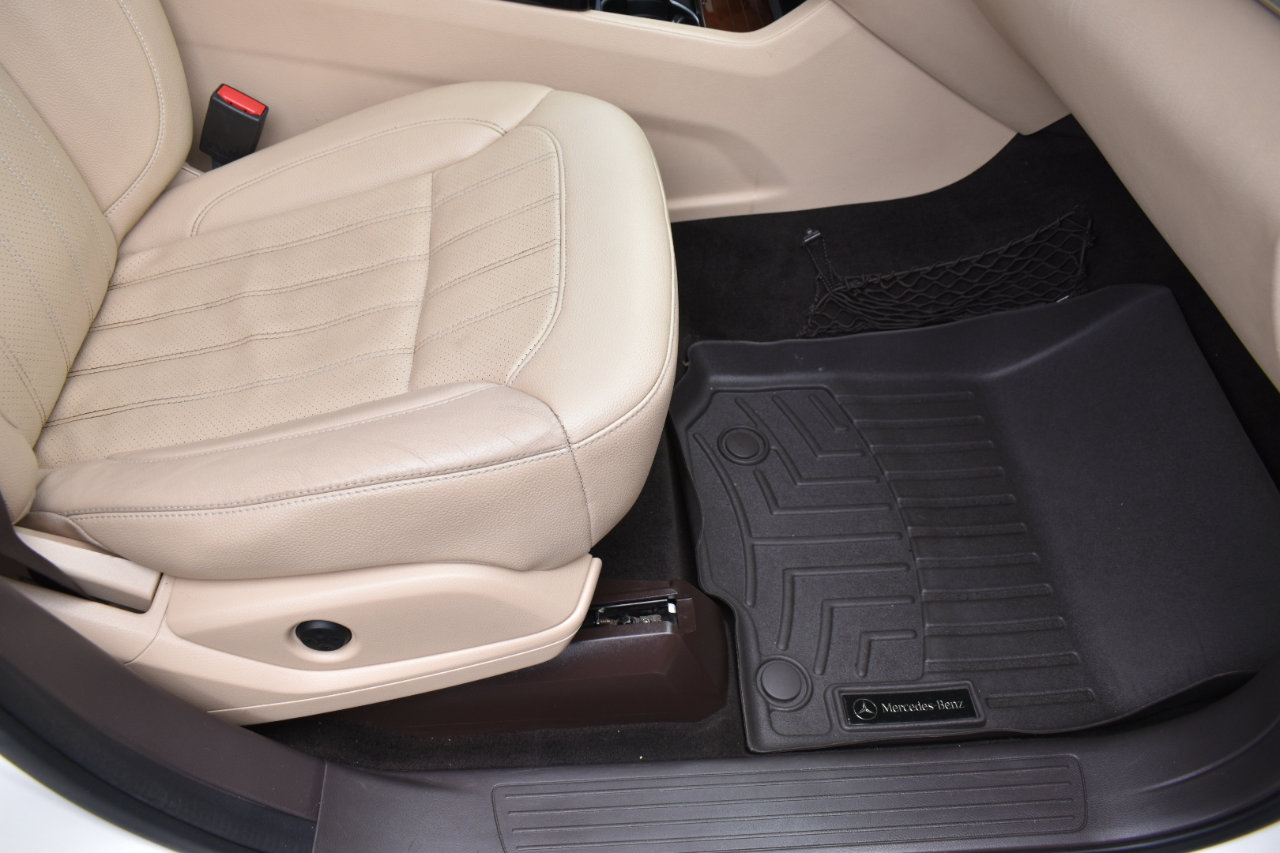 Used 2018 Mercedes-Benz GLS 450 4MATIC w/ Premium Package image 35