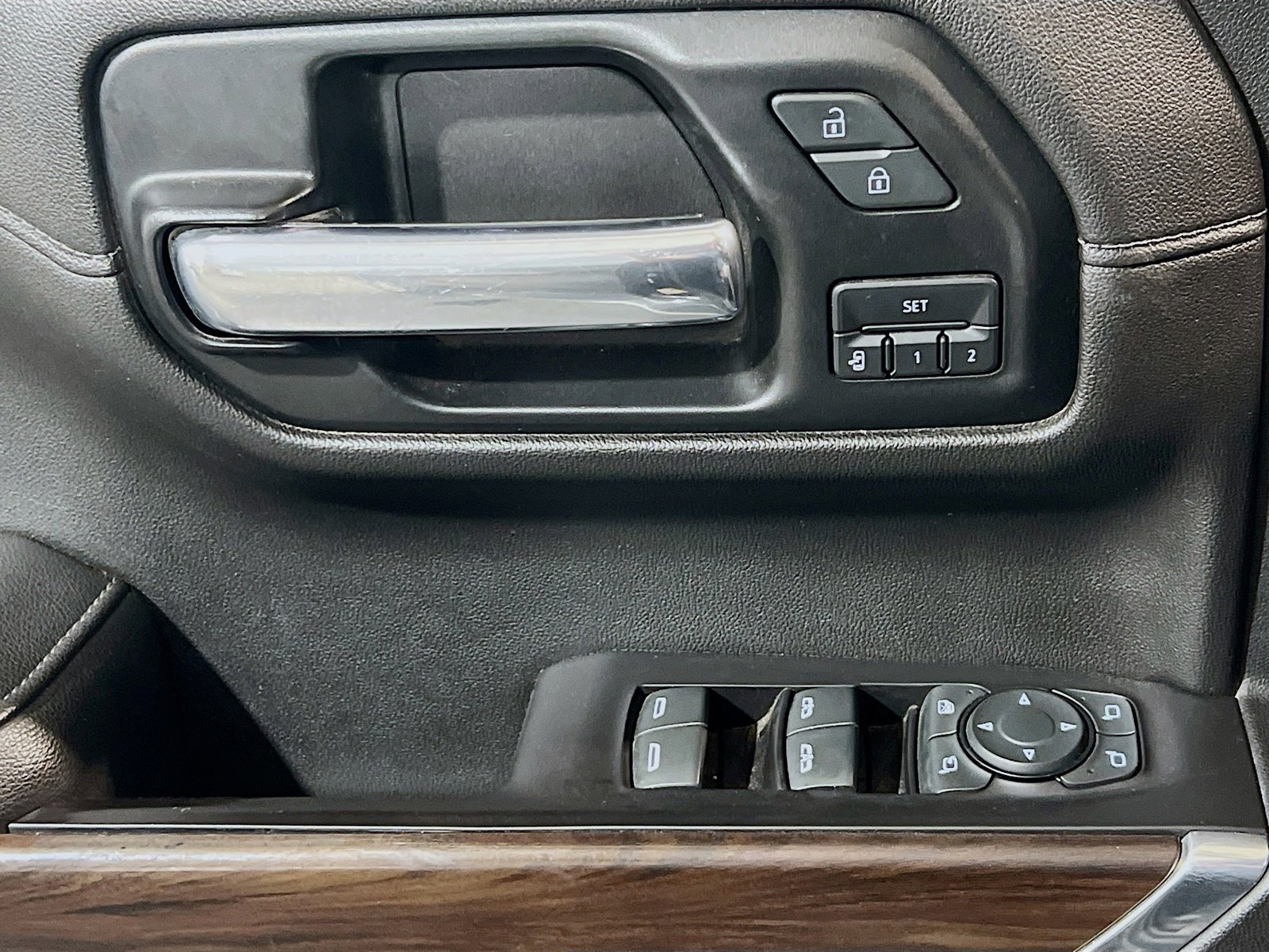 Used 2019 GMC Sierra 1500 SLT AWD/4WD image 12