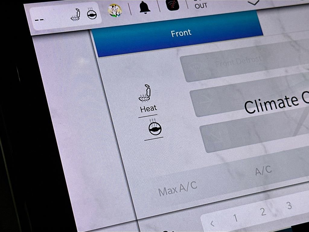 Certified 2025 Jeep Grand Cherokee L Limited image 31