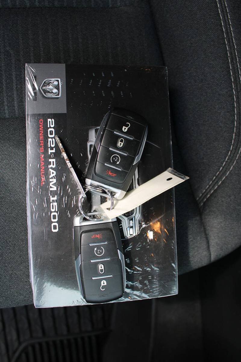 Used 2021 RAM 1500 Big Horn AWD/4WD image 47
