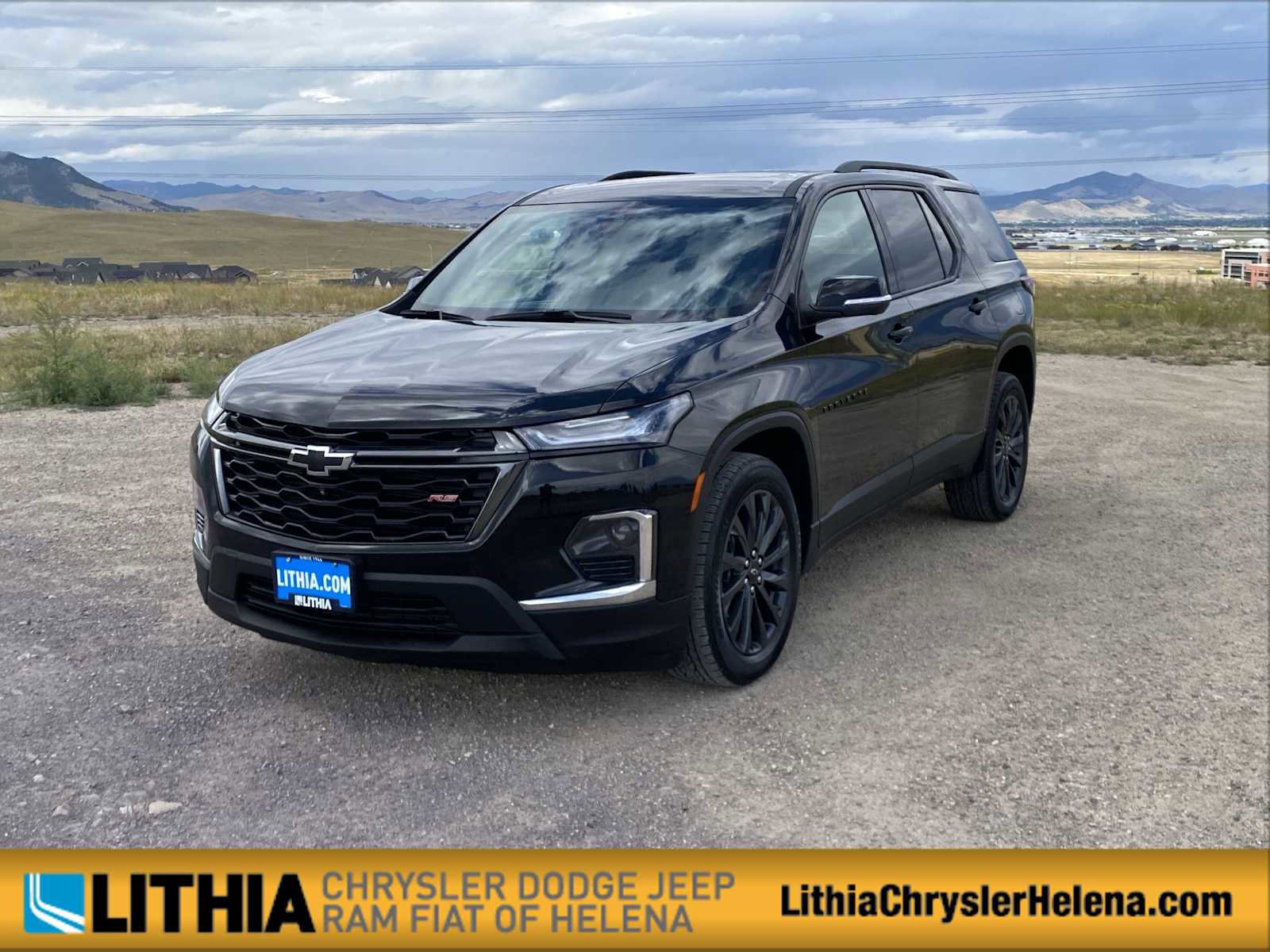 Used 2023 Chevrolet Traverse RS