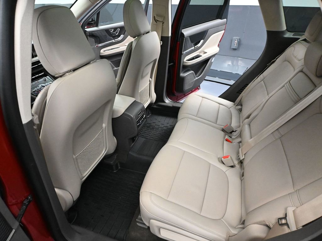 Used 2022 Lincoln Corsair Reserve w/ Equipment Group 201A image 42