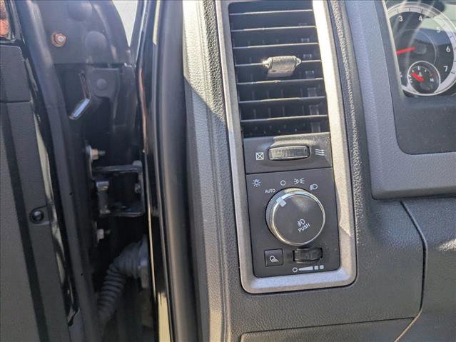Used 2014 RAM 1500 Express image 13