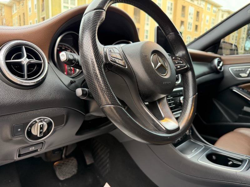 Used 2018 Mercedes-Benz CLA 250 image 44