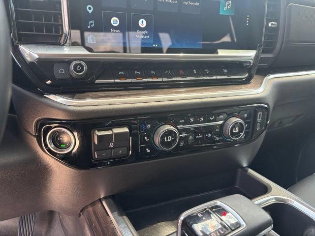 Used 2026 Chevrolet Silverado 1500 LTZ AWD/4WD image 22