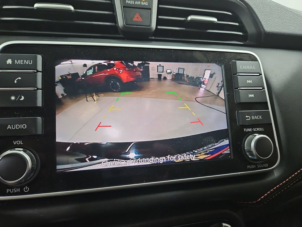 Used 2020 Nissan Versa SR w/ Convenience Package FWD image 20