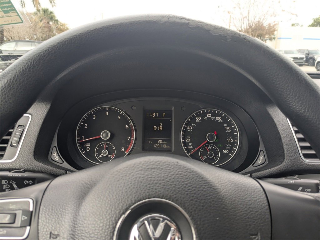 Used 2015 Volkswagen Passat 1.8T Limited Edition image 38