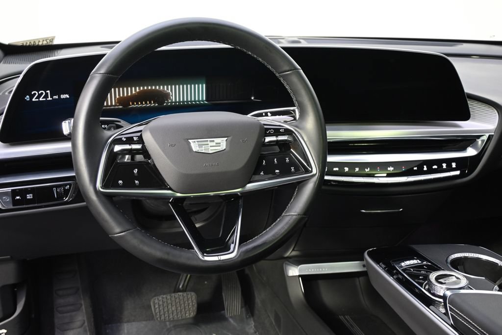 Certified 2024 Cadillac Lyriq Sport AWD/4WD image 12