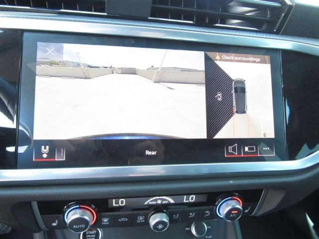 Used 2023 Audi Q3 2.0T Premium Plus AWD/4WD image 21