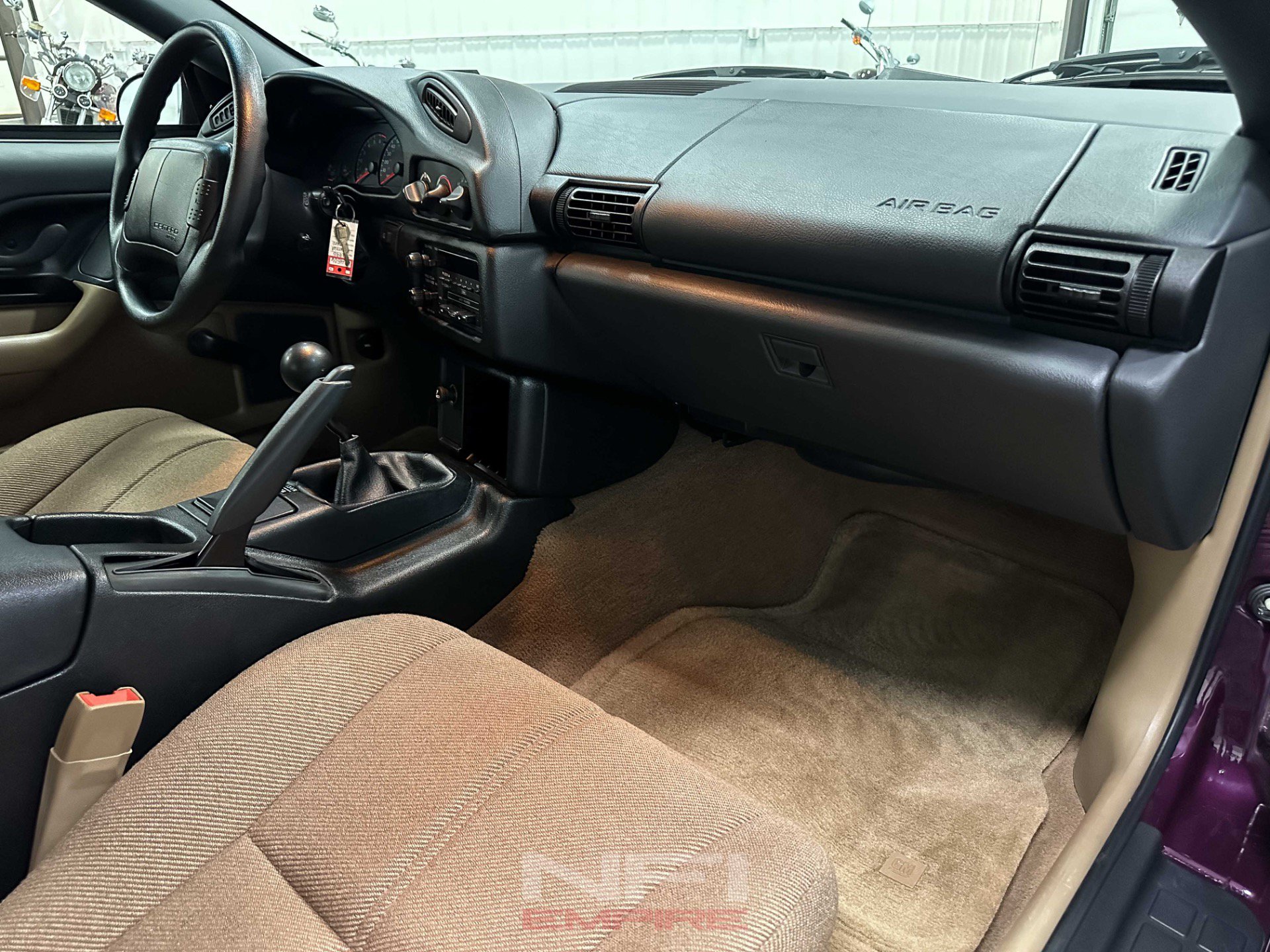 Used 1995 Chevrolet Camaro Z28 RWD image 34