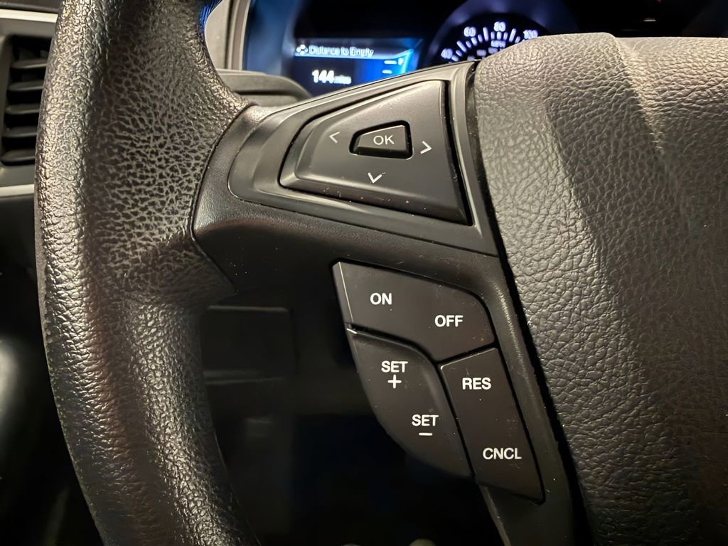 Certified 2022 Ford Edge SE w/ Black Appearance Package AWD/4WD image 17