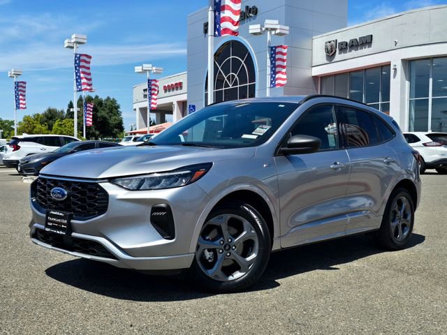 Used 2024 Ford Escape ST-Line FWD image 3