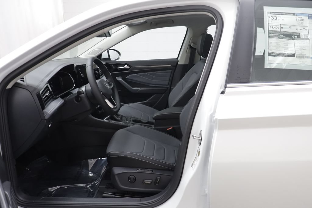 New 2027 Volkswagen Jetta SEL FWD image 6