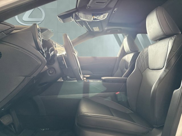 Certified 2026 Lexus RX 350h w/ Convenience Package image 9