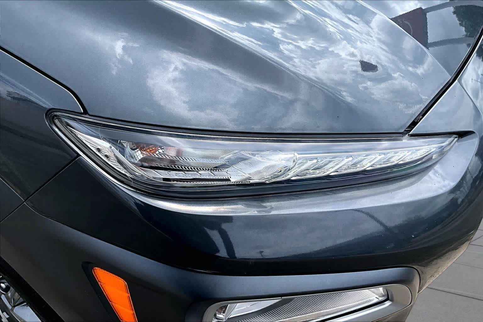 Used 2020 Hyundai Kona Limited FWD image 28