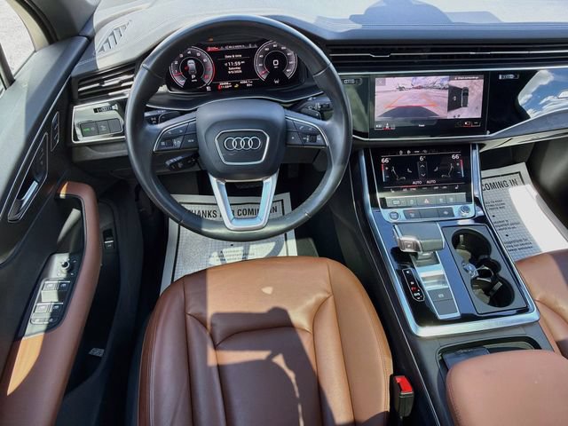 Used 2023 Audi Q7 3.0T Premium AWD/4WD image 17
