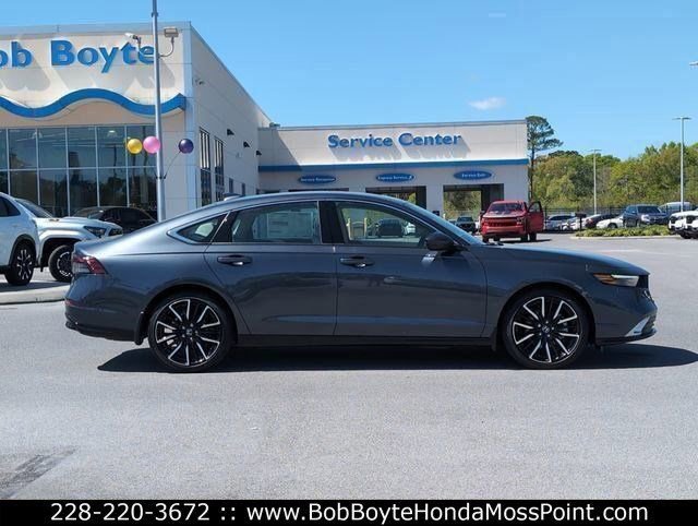 New 2026 Honda Accord Touring image 6